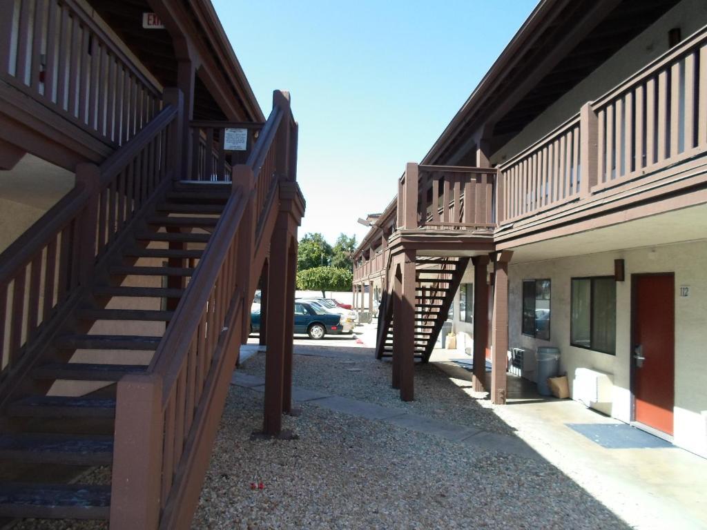 Ez 8 Motel Newark Exterior photo
